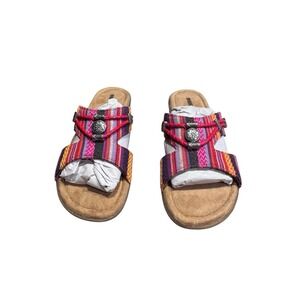 NWOT Minnetonka Silverstone 360 Thong Sandals Size 6 Woven Frisco Stripe